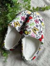 Load image into Gallery viewer, Adult Slippers