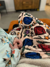 Load image into Gallery viewer, Fluffy Blanket